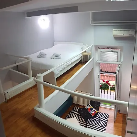 Liberty Apartment *